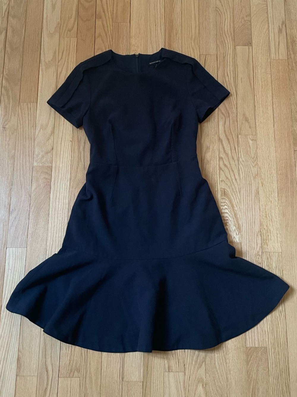 Like New! Banana Republic Navy Dress
